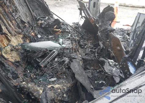 2021 Acura Tlx A-Spec Package z USA, uszkodzony, nr VIN 19UUB6F57MA003657